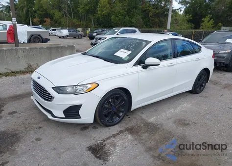 2019 Ford Fusion Hybrid Se z USA, uszkodzony, nr VIN 3FA6P0LU2KR188730